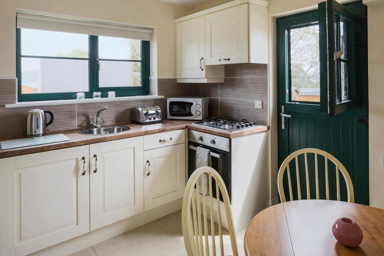 Oakwell Holiday Village Ramelton Exteriér fotografie